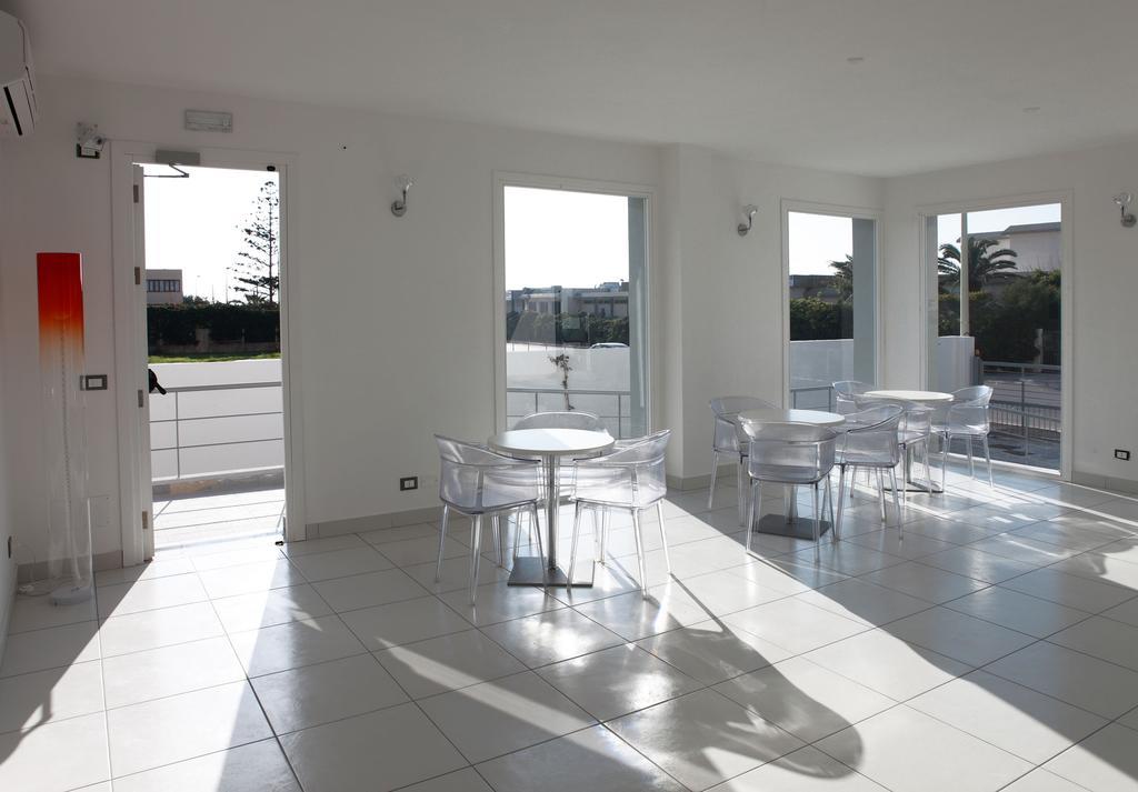 Brezza Di Grecale Aparthotel Trapani Ngoại thất bức ảnh