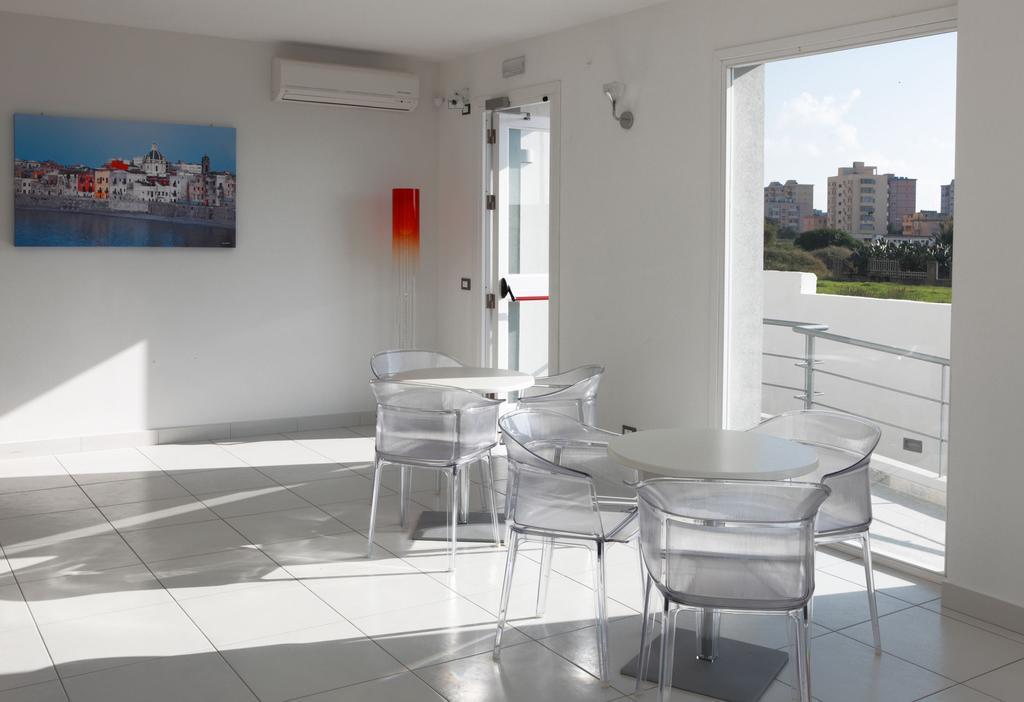 Brezza Di Grecale Aparthotel Trapani Ngoại thất bức ảnh