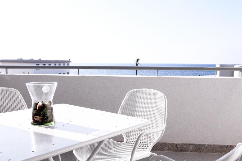 Brezza Di Grecale Aparthotel Trapani Ngoại thất bức ảnh